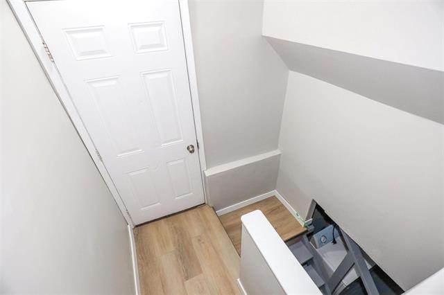 









119


Perth

AVE,
Winnipeg,




MB
R2V 0S8

