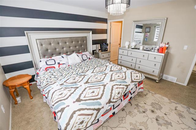 









178


Donna Wyatt

WAY,
Winnipeg,




MB
R3W 0H7

