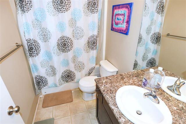 









178


Donna Wyatt

WAY,
Winnipeg,




MB
R3W 0H7

