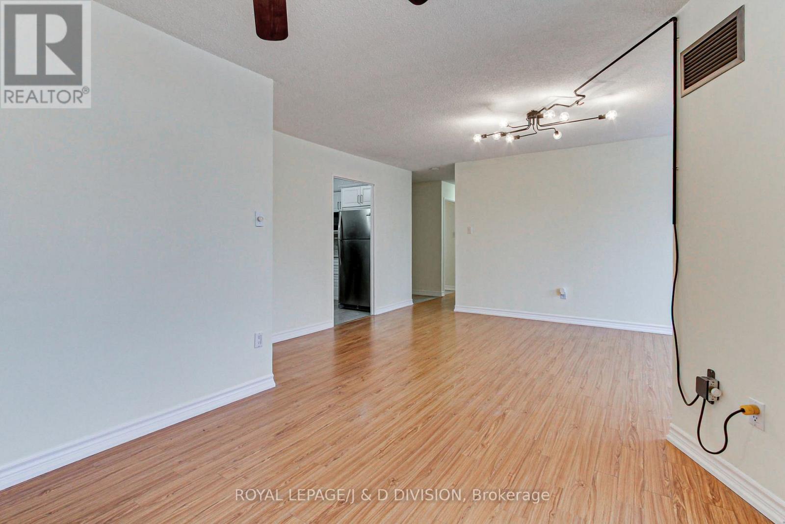 












1909 - 1580 MISSISSAUGA VALLEY BOULEVARD

,
Mississauga,




Ontario
L5A3T8

