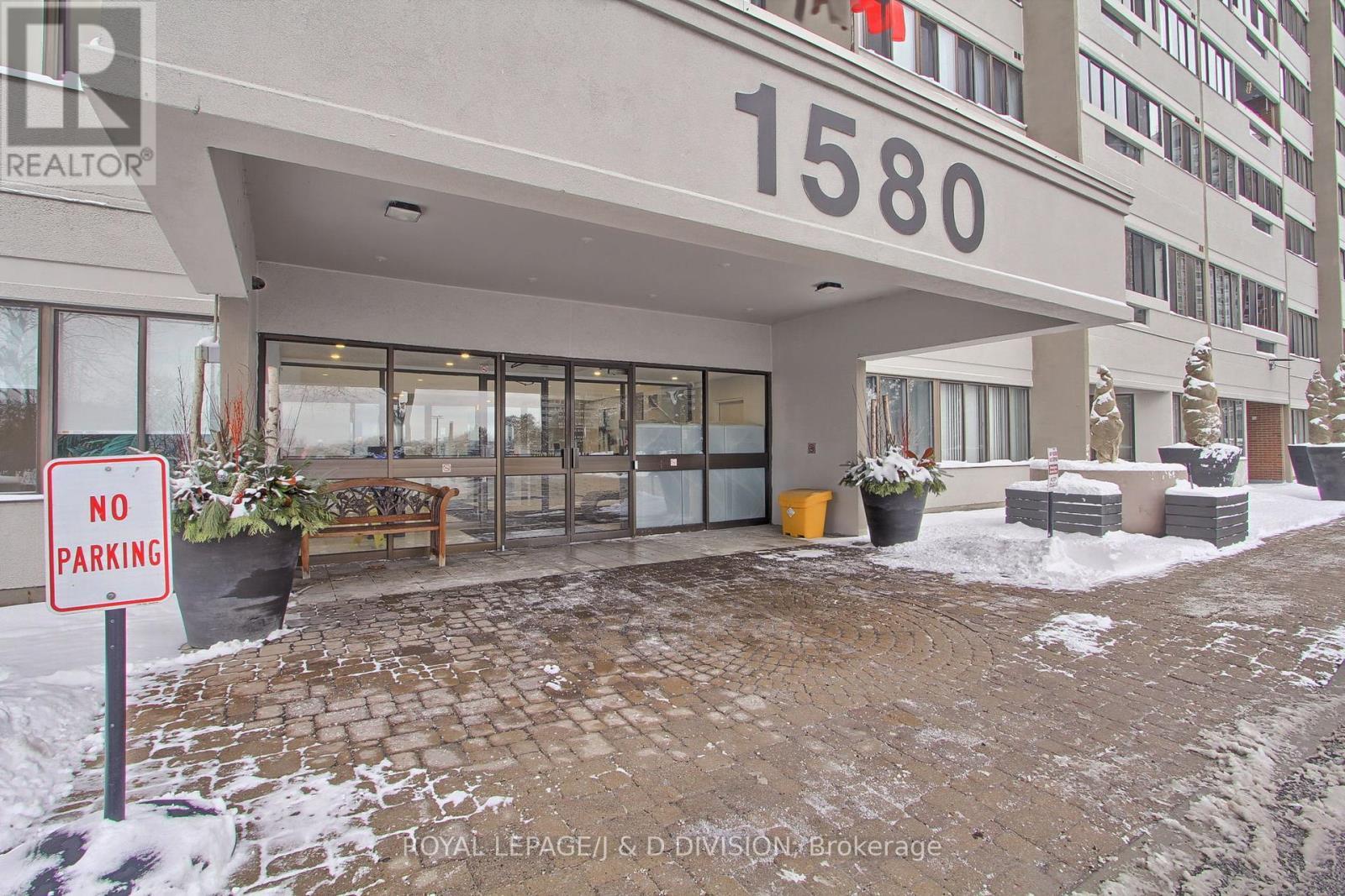 












1909 - 1580 MISSISSAUGA VALLEY BOULEVARD

,
Mississauga,




Ontario
L5A3T8

