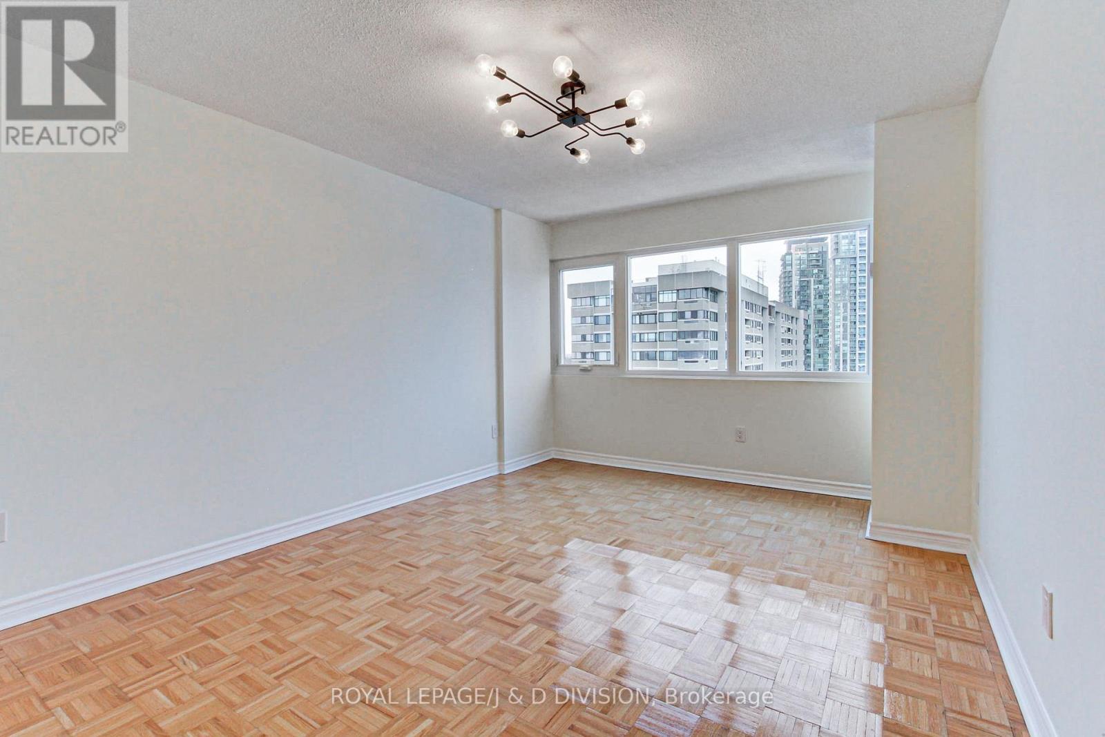 












1909 - 1580 MISSISSAUGA VALLEY BOULEVARD

,
Mississauga,




Ontario
L5A3T8

