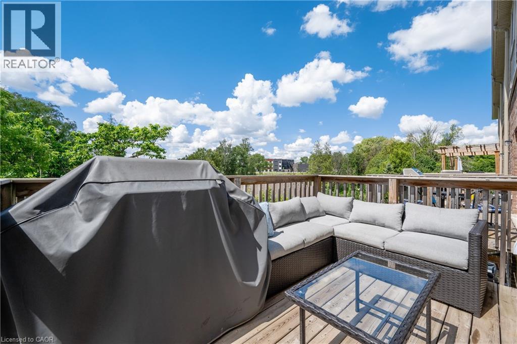 












557 LANDGREN Court Unit# A

,
Kitchener,




Ontario
N2A0G8

