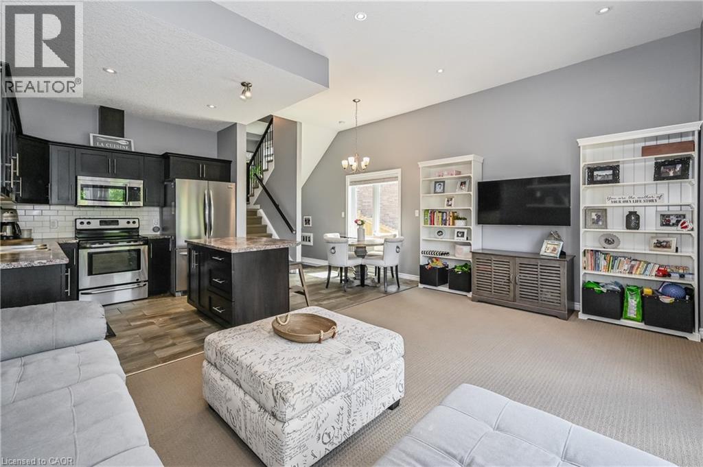 












557 LANDGREN Court Unit# A

,
Kitchener,




Ontario
N2A0G8

