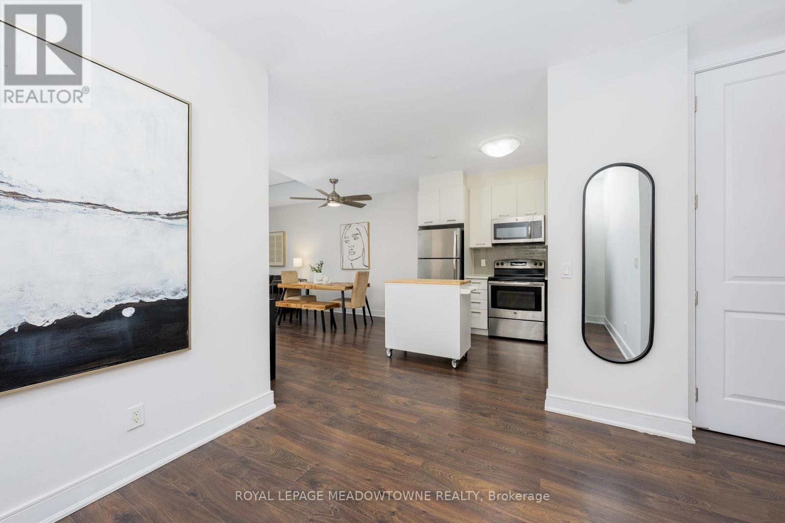 












505 - 150 MAIN STREET W

,
Hamilton,




Ontario
L8P1H8

