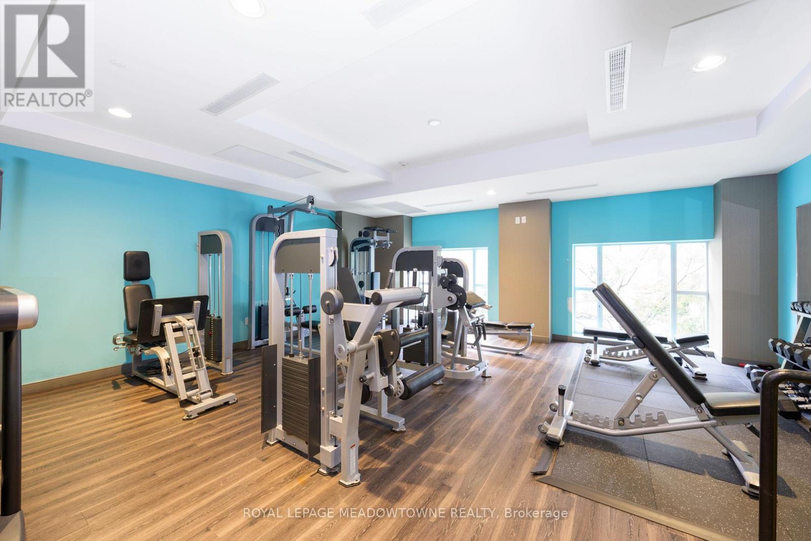 












505 - 150 MAIN STREET W

,
Hamilton,




Ontario
L8P1H8

