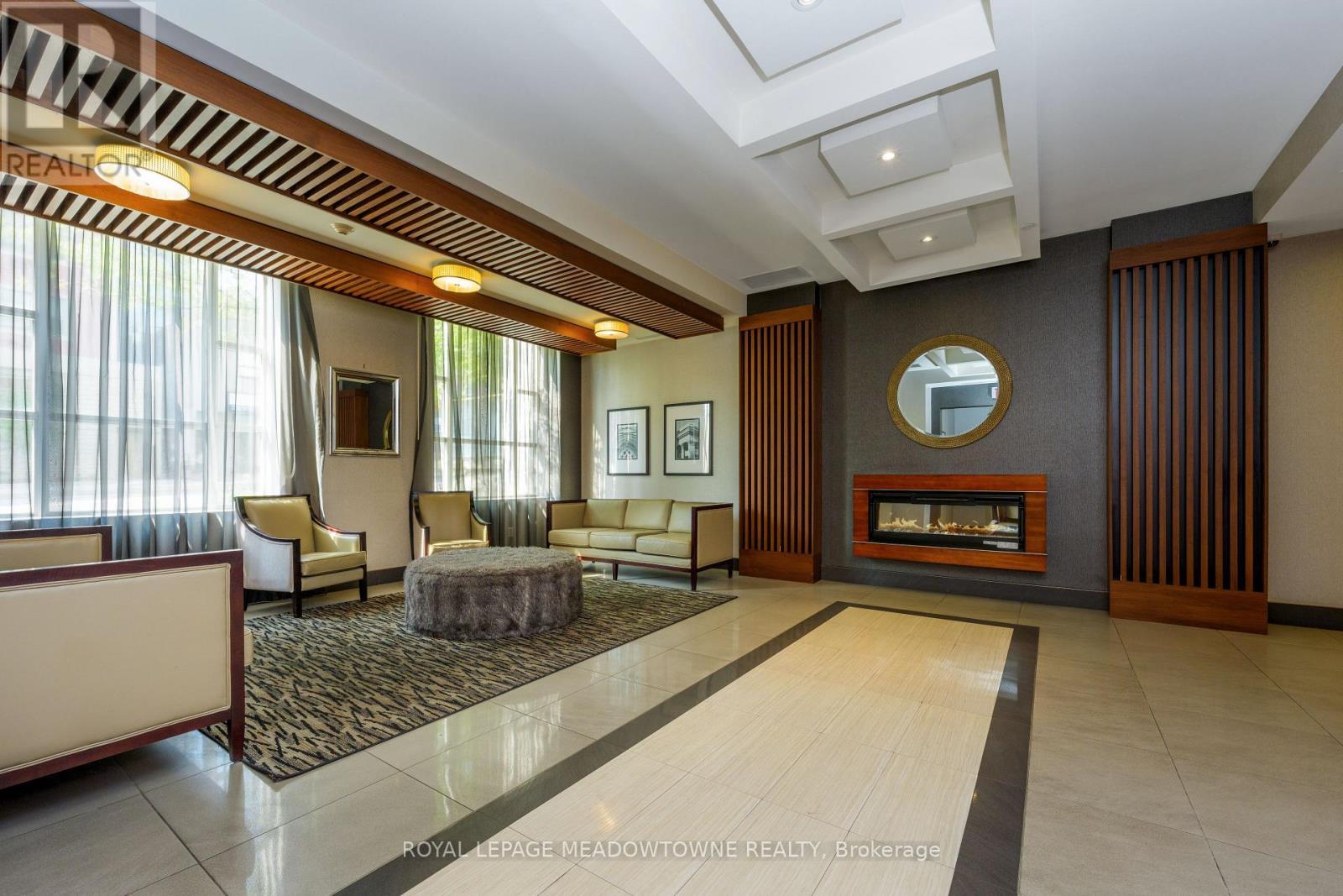 












505 - 150 MAIN STREET W

,
Hamilton,




Ontario
L8P1H8

