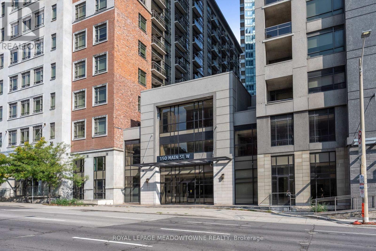 












505 - 150 MAIN STREET W

,
Hamilton,




Ontario
L8P1H8

