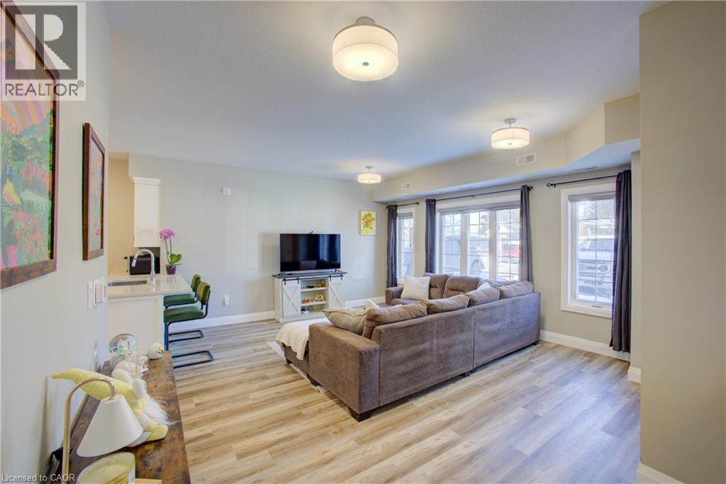 












25 MURRAY Court Unit# 1

,
Milverton,




Ontario
N0K1M0

