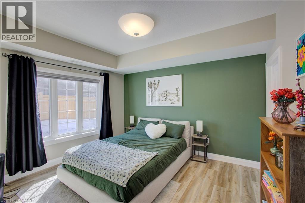 












25 MURRAY Court Unit# 1

,
Milverton,




Ontario
N0K1M0

