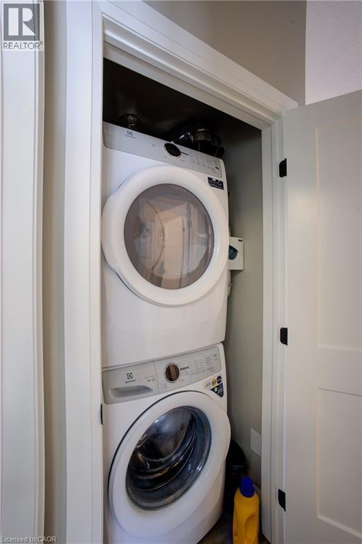 












25 MURRAY Court Unit# 1

,
Milverton,




Ontario
N0K1M0

