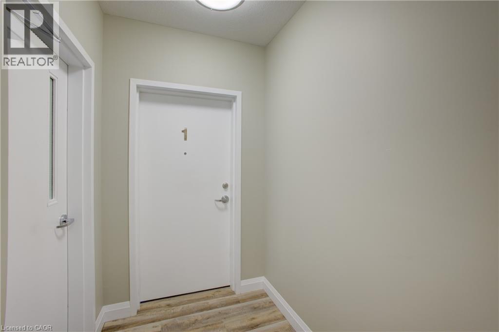 












25 MURRAY Court Unit# 1

,
Milverton,




Ontario
N0K1M0

