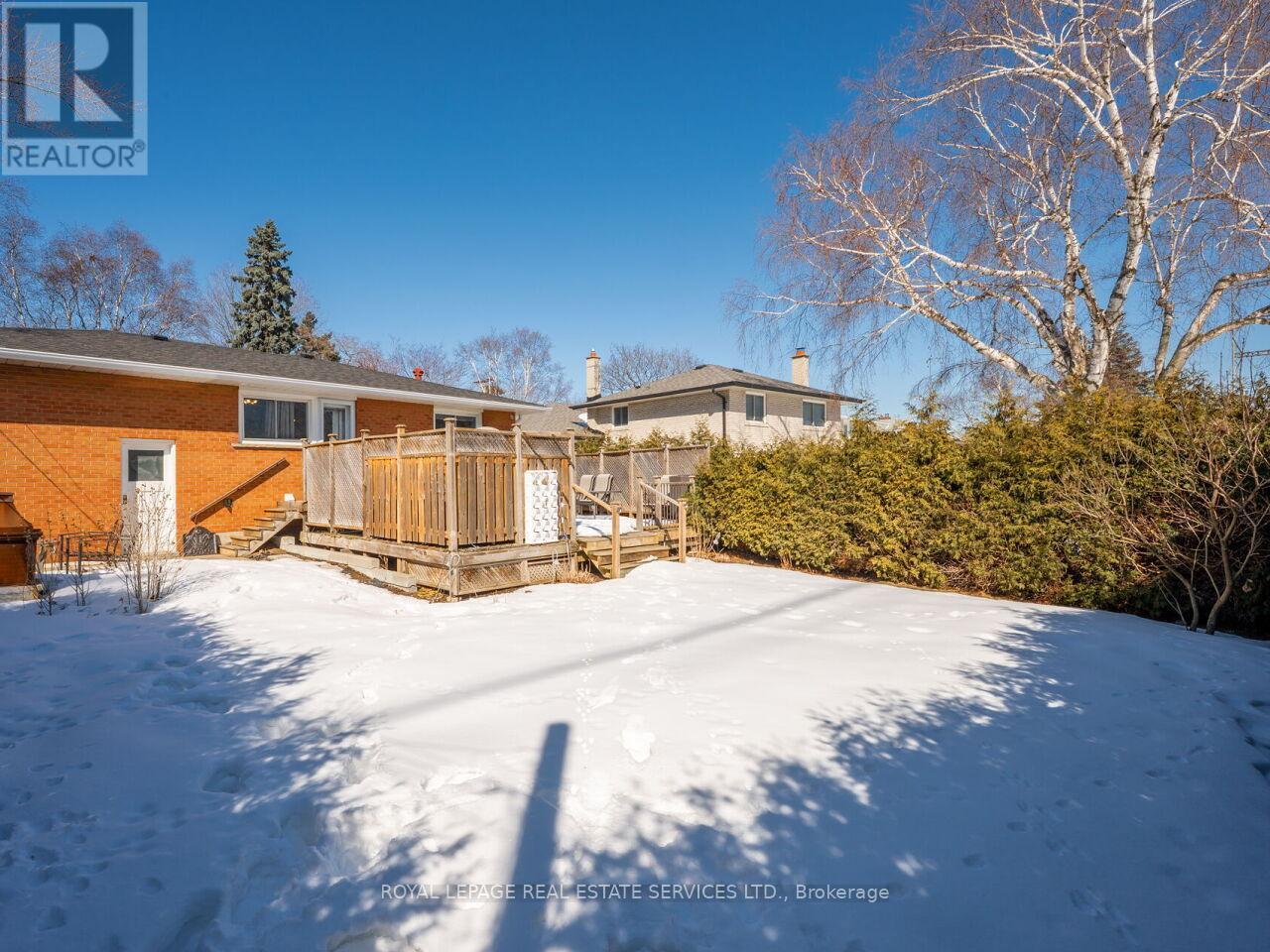 












1602 CARLETTA DRIVE

,
Mississauga,




Ontario
L4X1E5

