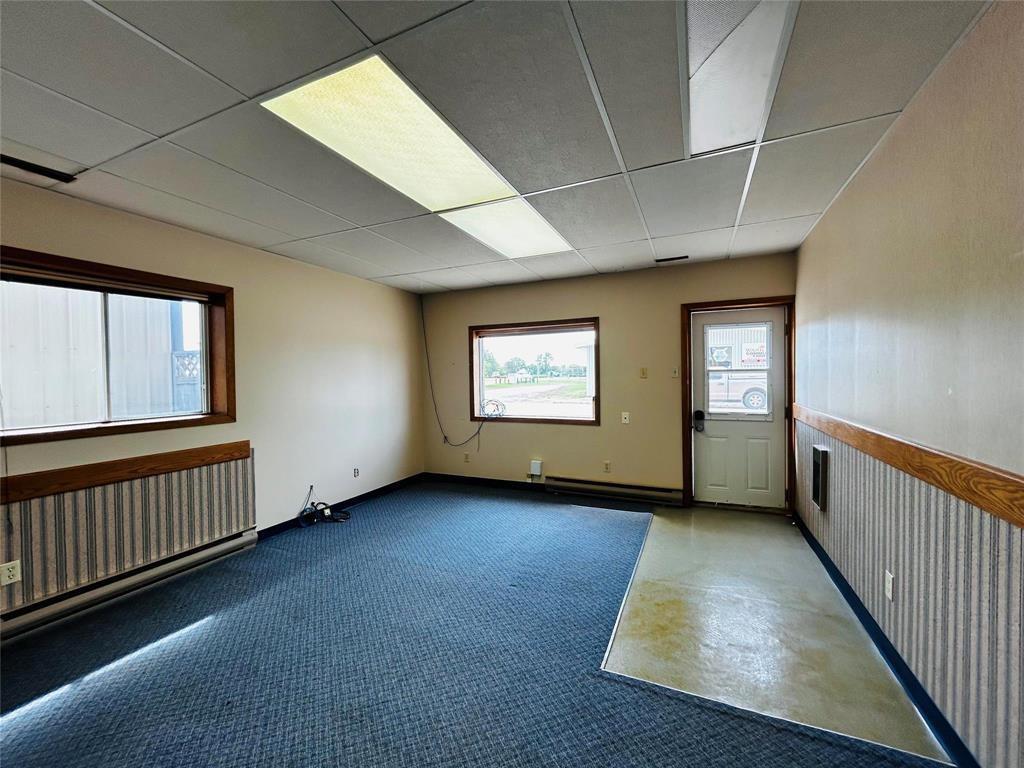 












31 Railway Avenue

,
Waskada,




Manitoba
R0M2E0

