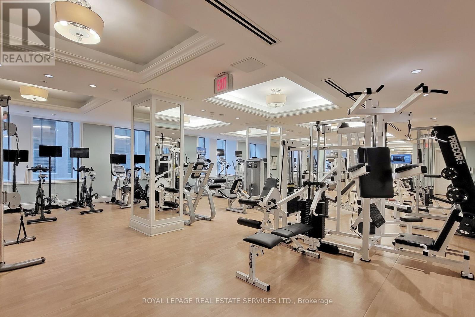 












316 - 22 LEADER LANE

,
Toronto,




Ontario
M5E0B2

