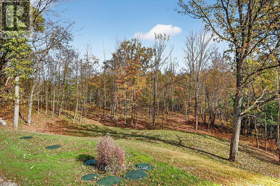 












127 ERNEST WAY

,
Tay Valley,




Ontario
K7H0B3

