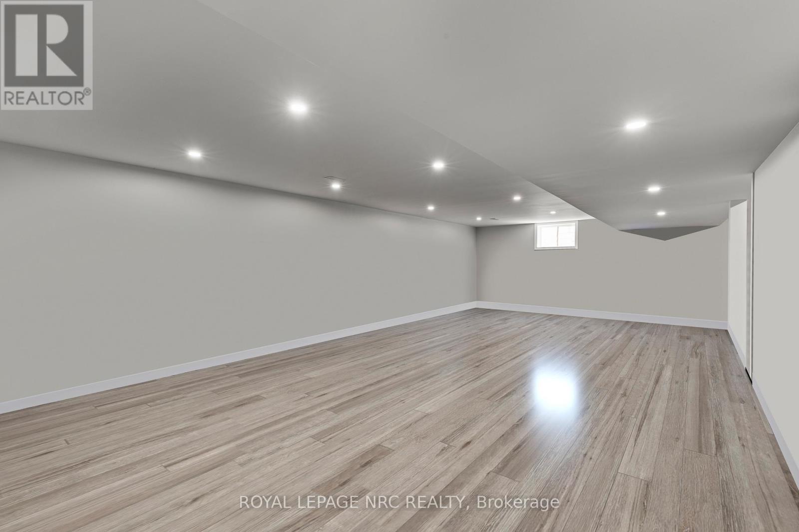 












1 KARSAM COURT

,
Niagara-on-the-Lake (Town),




Ontario
L0S1J0

