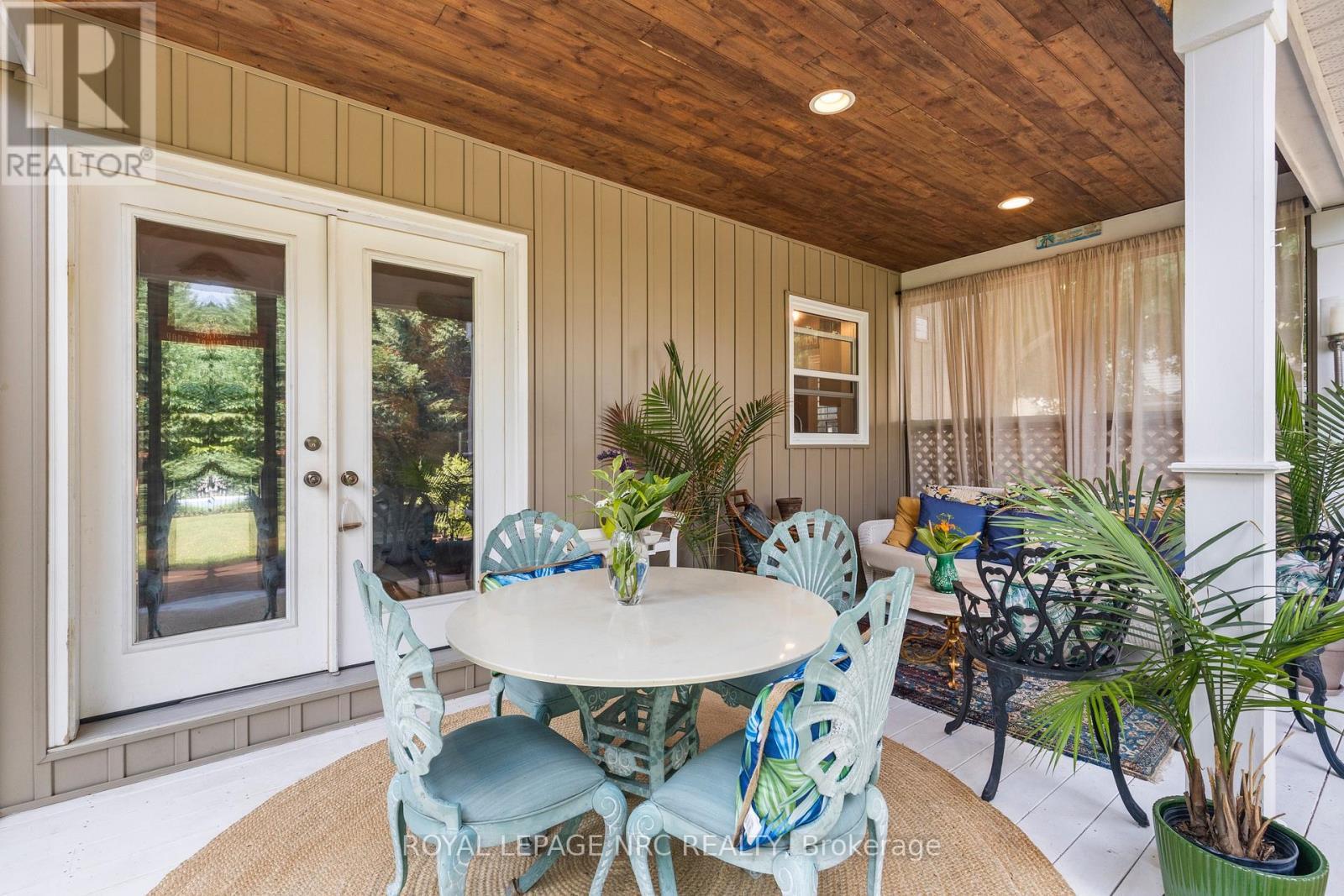 












1 KARSAM COURT

,
Niagara-on-the-Lake (Town),




Ontario
L0S1J0

