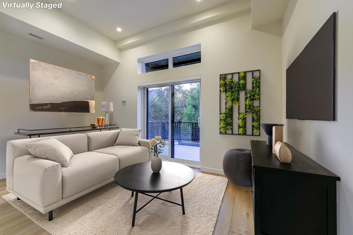 









660


Cawston

Avenue, 106,
Kelowna,




BC
V1Y 2L1

