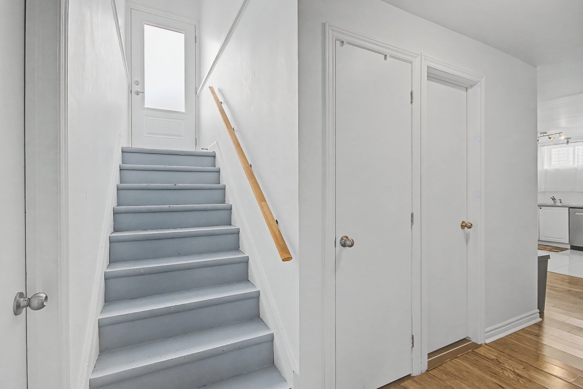 









430


Boul. du Séminaire N.

,
Saint-Jean-sur-Richelieu,




QC
J3B5L3

