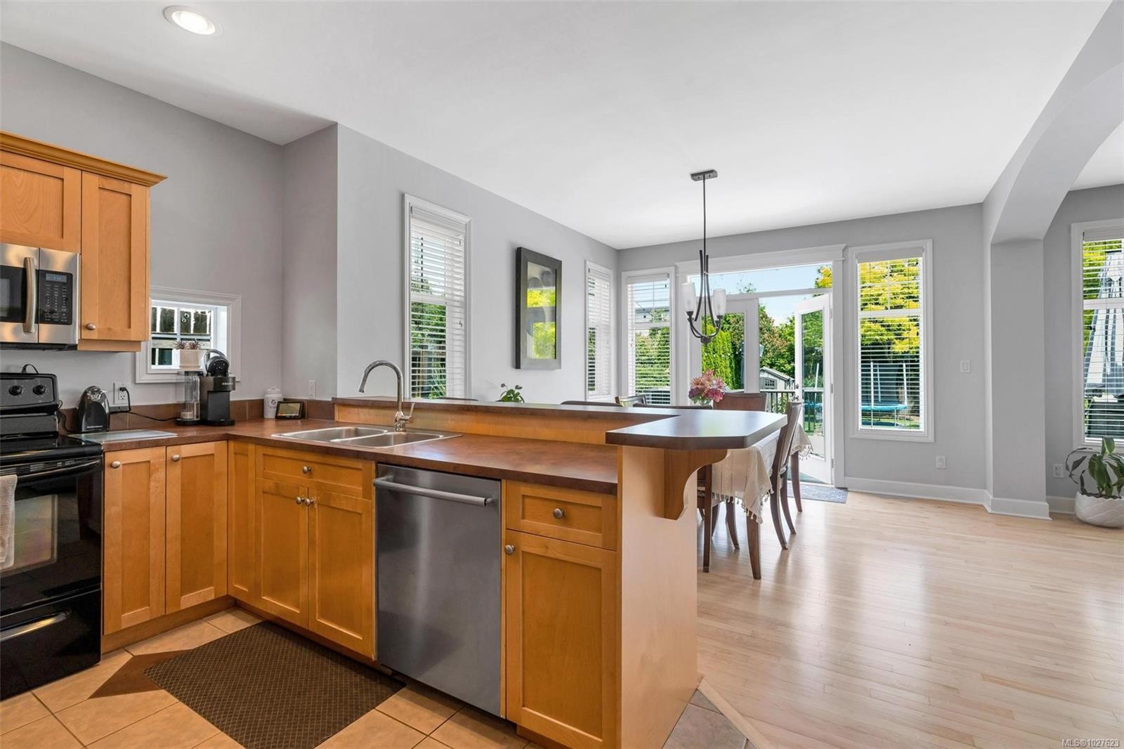 









192A


Lagoon

Rd,
Colwood,




BC
V9C 1S9

