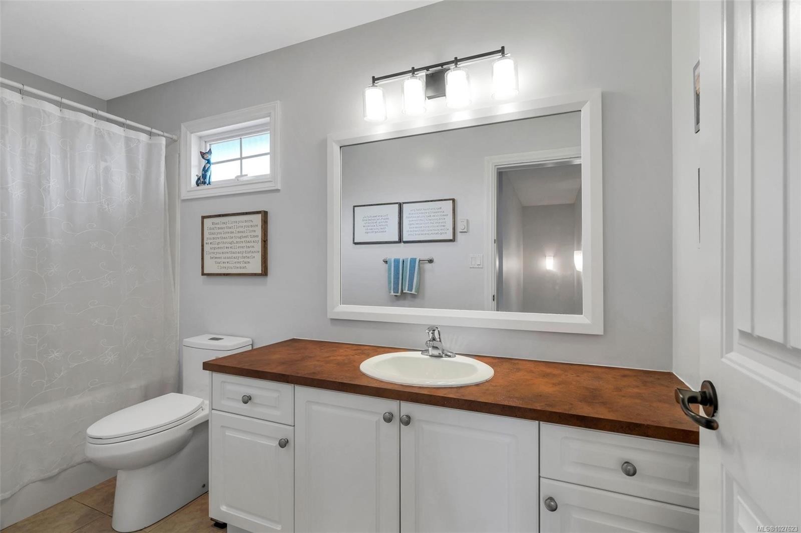 









192A


Lagoon

Rd,
Colwood,




BC
V9C 1S9

