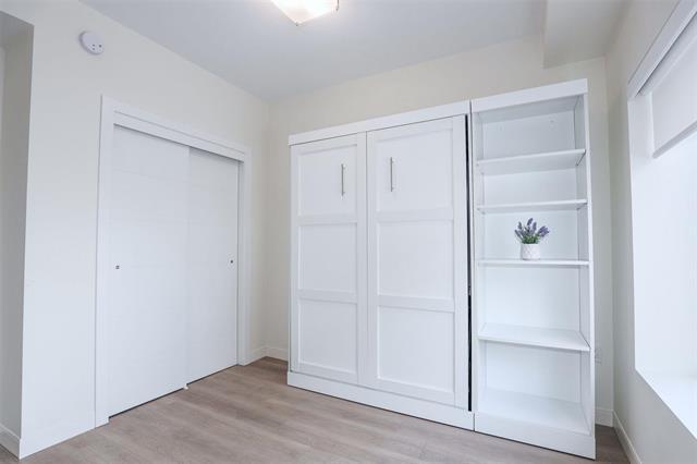 









635


Ballantrae

DR, 208,
Winnipeg,




MB
R3T 6K4

