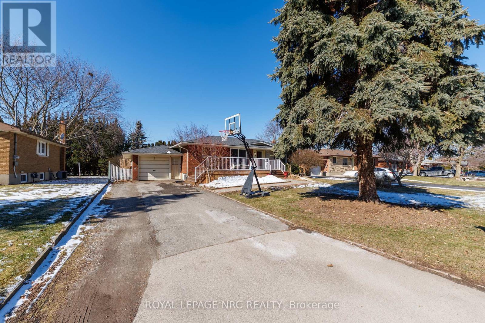 












51 HENRY STREET

,
Niagara-on-the-Lake (Virgil),




Ontario
L0S1T0

