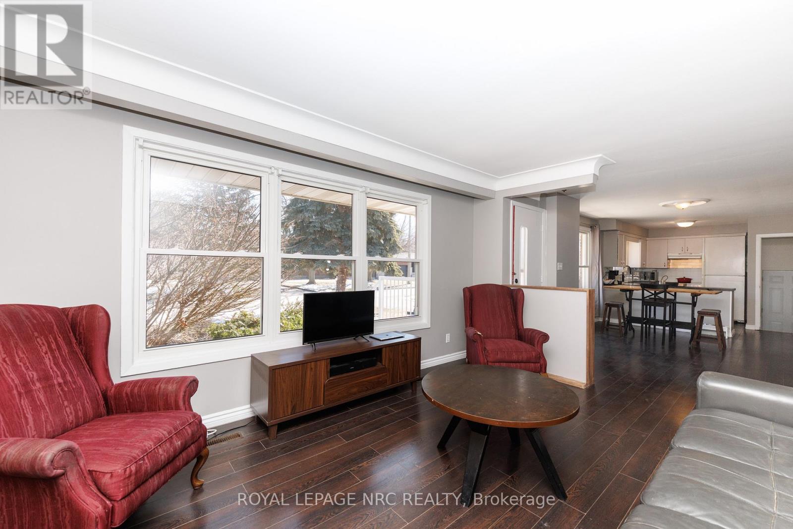 












51 HENRY STREET

,
Niagara-on-the-Lake (Virgil),




Ontario
L0S1T0

