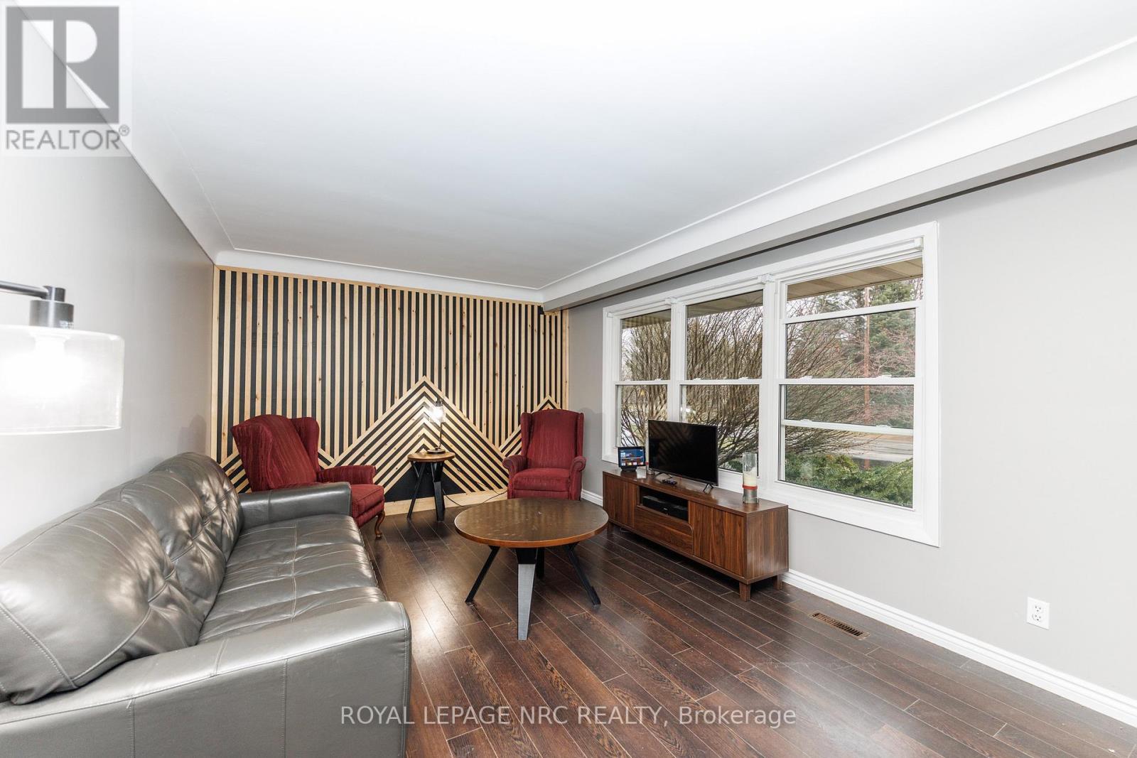 












51 HENRY STREET

,
Niagara-on-the-Lake (Virgil),




Ontario
L0S1T0

