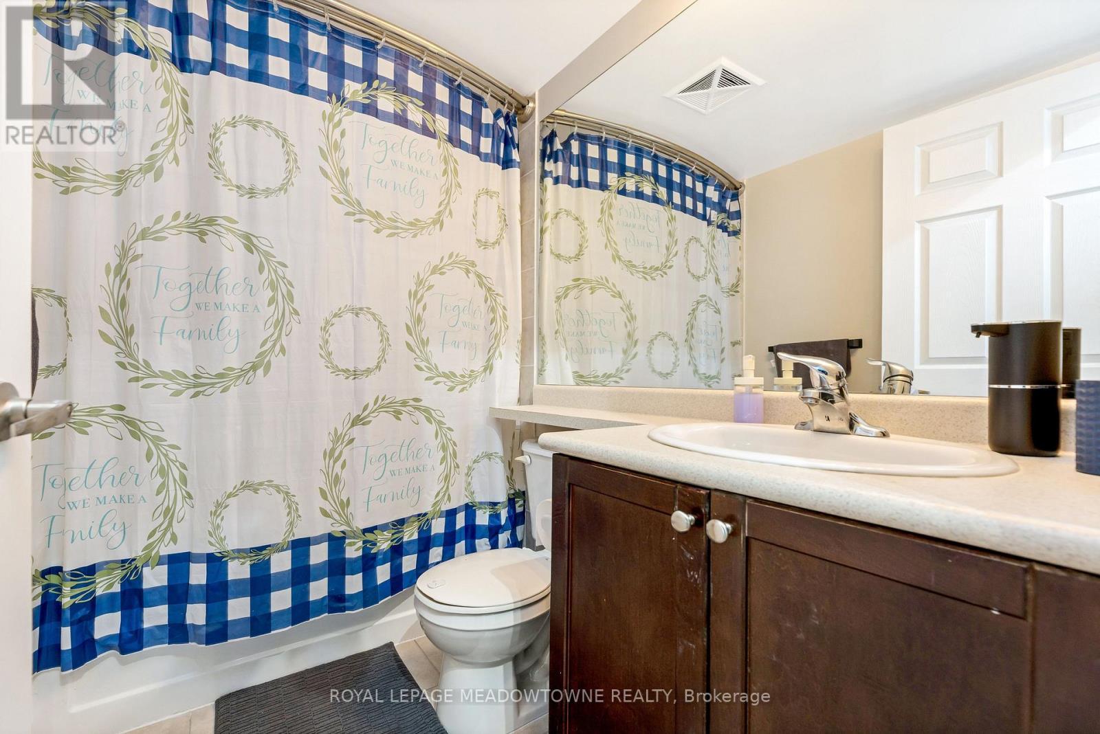 












3303 - 208 ENFIELD PLACE

,
Mississauga,




Ontario
L5B0G8

