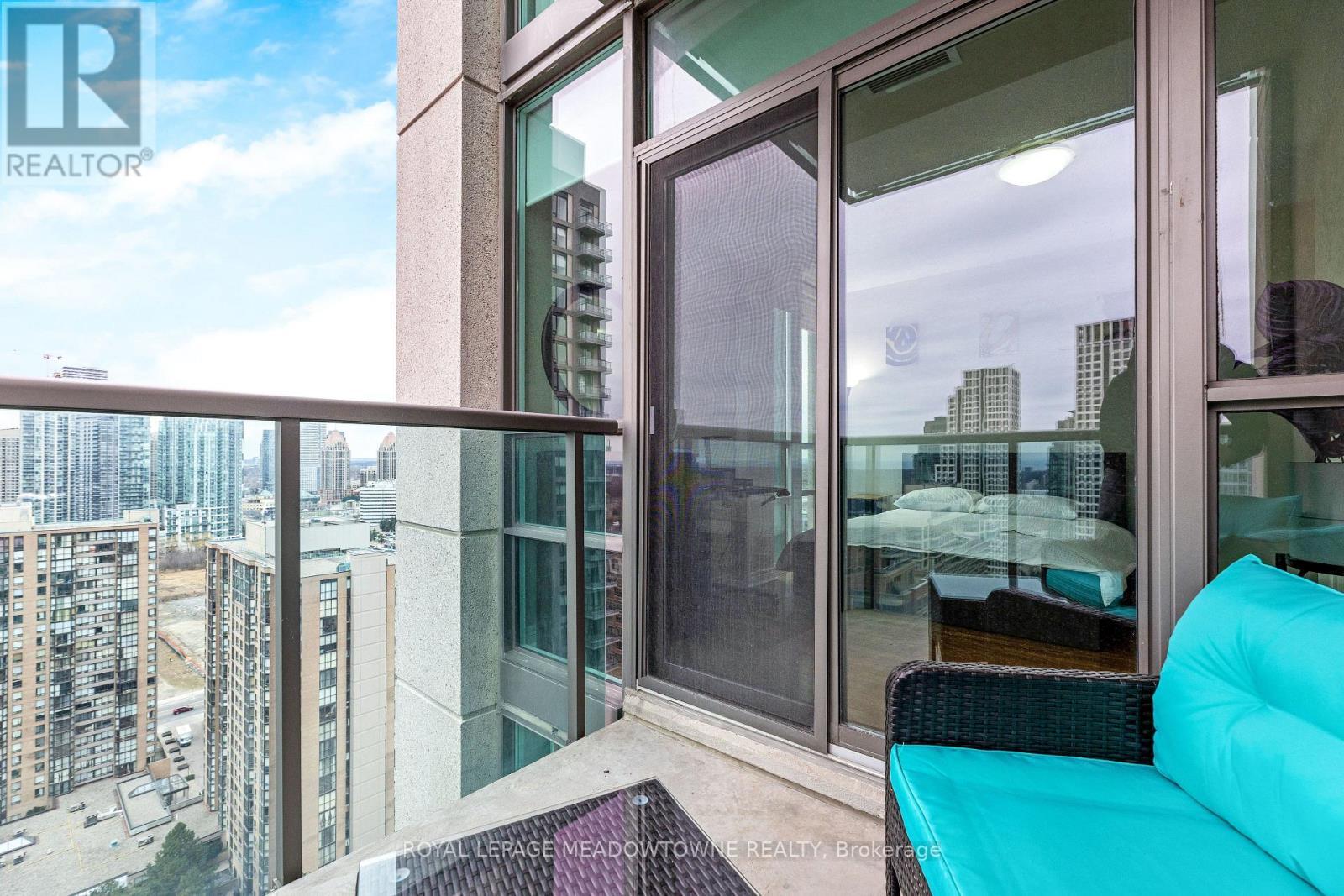 












3303 - 208 ENFIELD PLACE

,
Mississauga,




Ontario
L5B0G8

