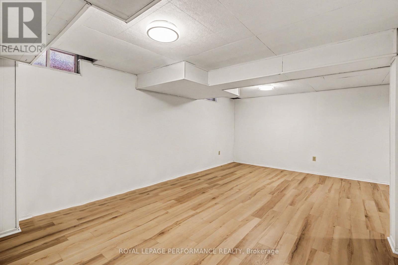 












6349 ST LOUIS DRIVE

,
Ottawa,




Ontario
K1C2X9

