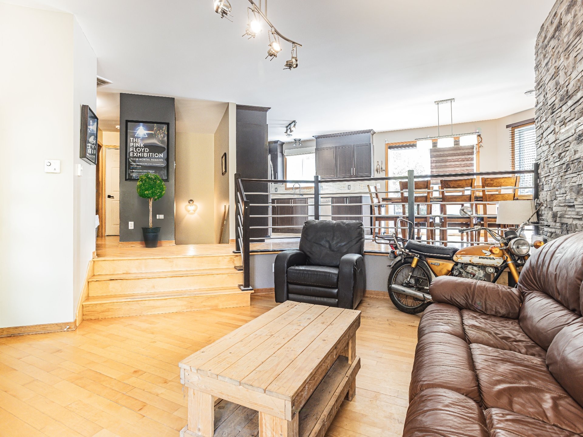 









6015


Rue des Mélèzes

,
Vaudreuil-Dorion,




QC
J7V0K2

