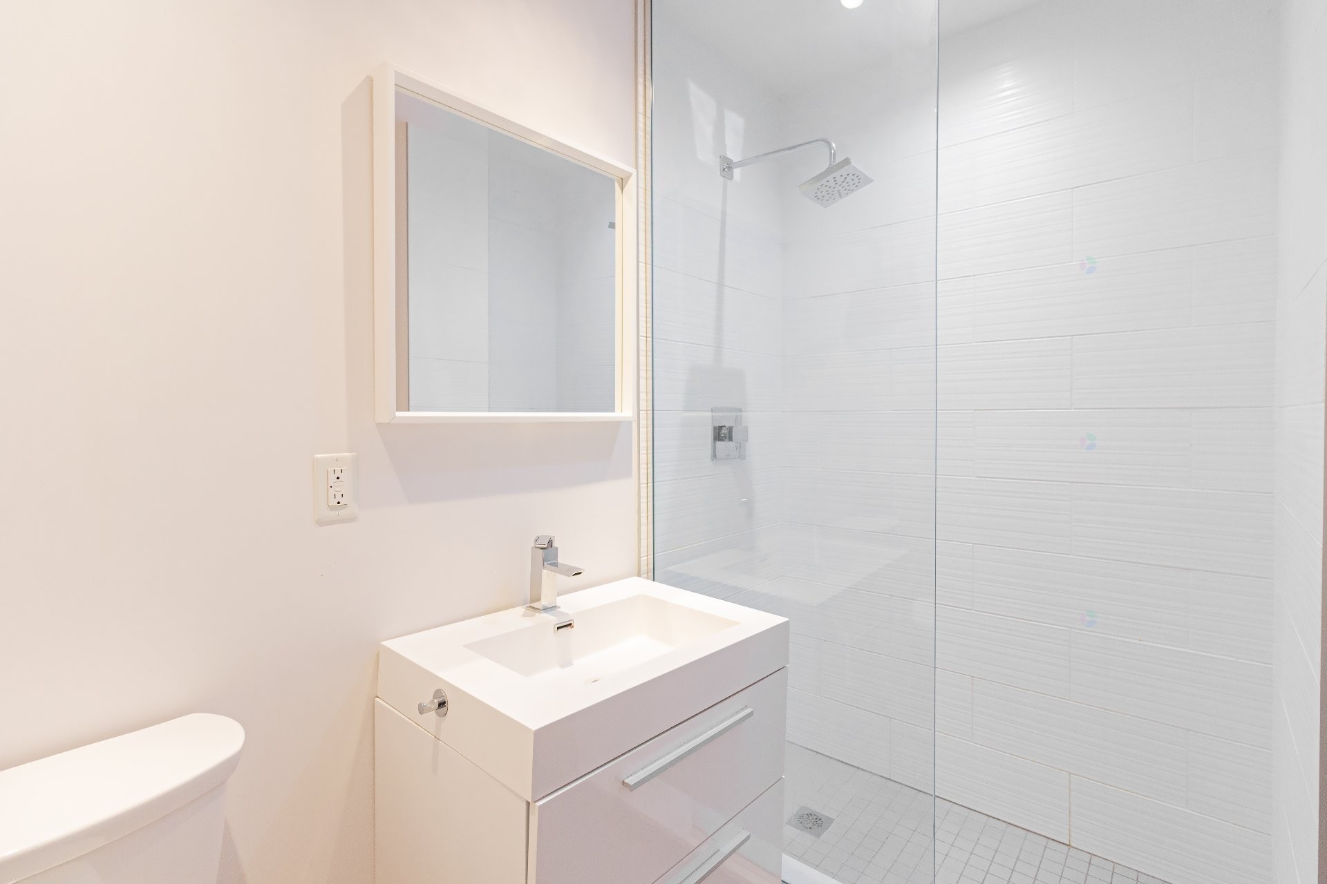 









3300


Av. Troie

, 205,
Montréal (Côte-des-Neiges/Notre-Dame-de-Grâce),




QC
H3V1A9

