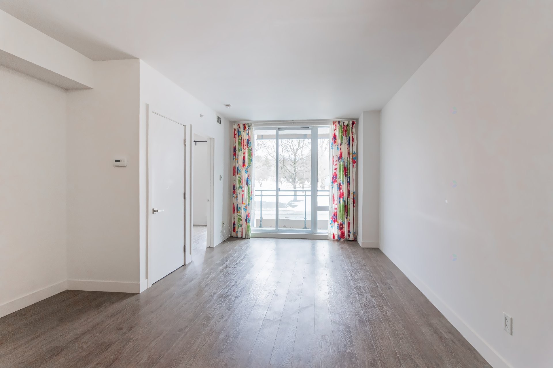 









3300


Av. Troie

, 205,
Montréal (Côte-des-Neiges/Notre-Dame-de-Grâce),




QC
H3V1A9

