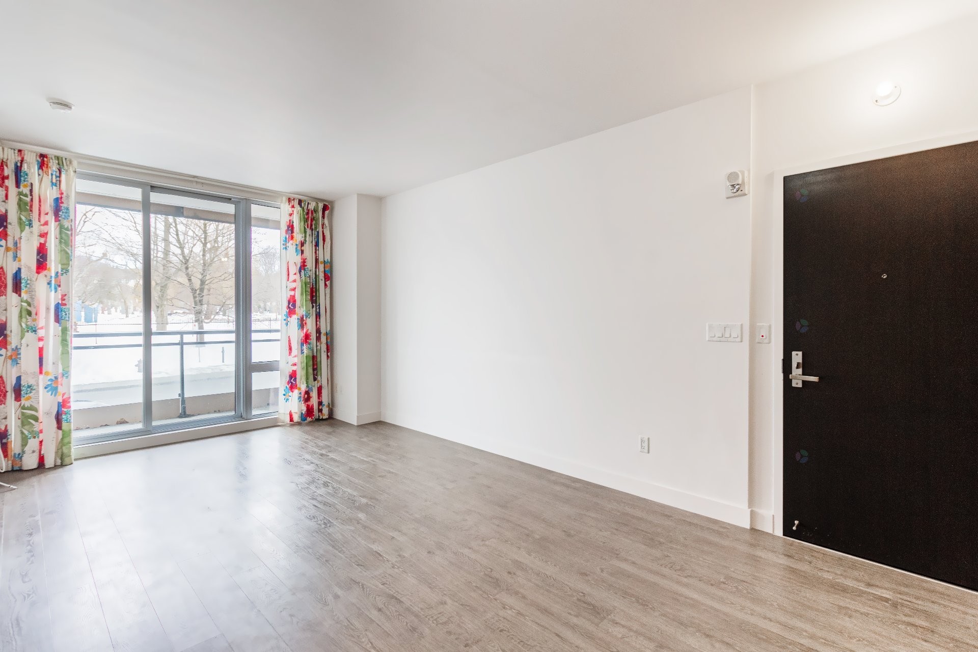 









3300


Av. Troie

, 205,
Montréal (Côte-des-Neiges/Notre-Dame-de-Grâce),




QC
H3V1A9

