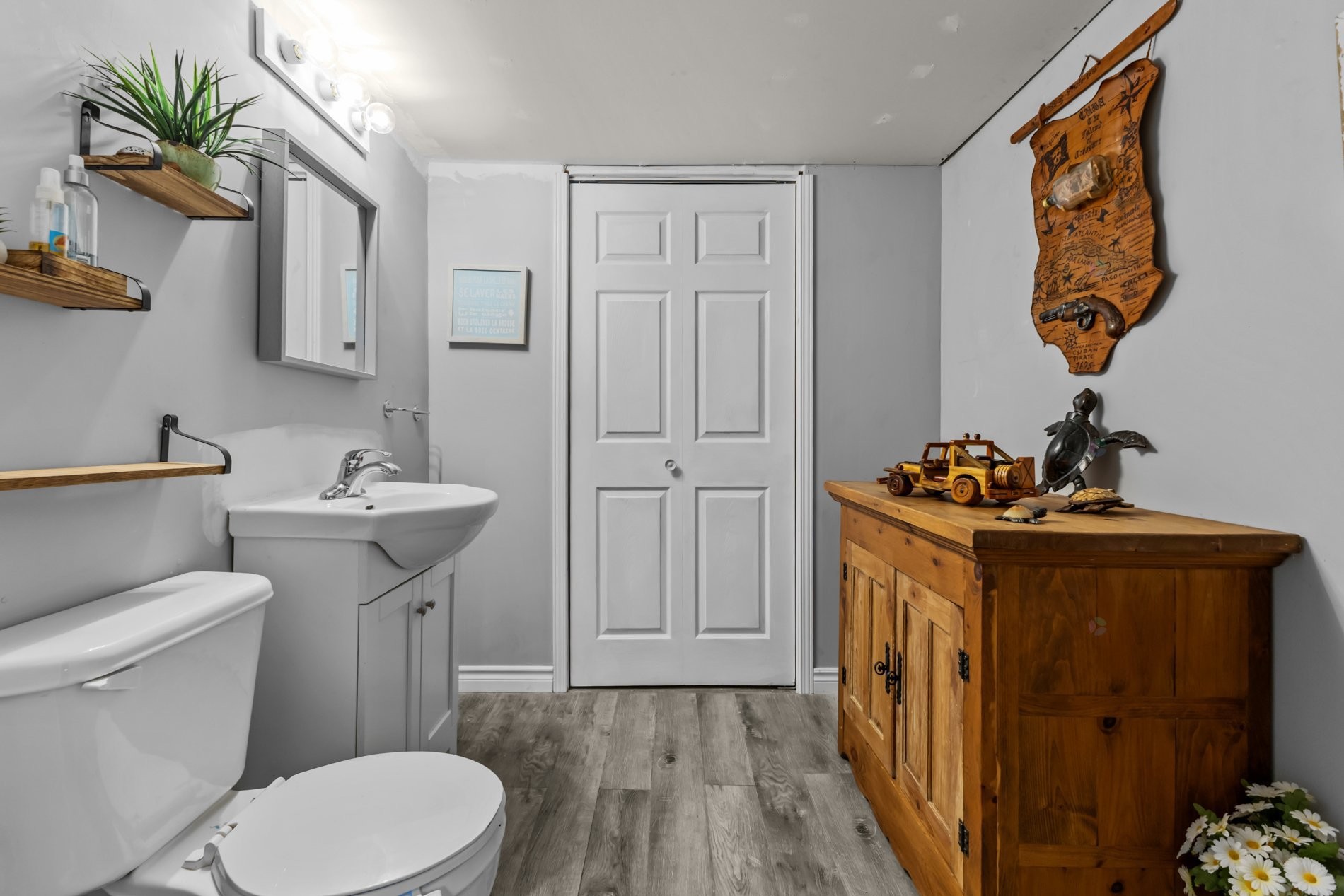 









358


Rue Frontenac

,
Saint-Jean-sur-Richelieu,




QC
J3B3A1

