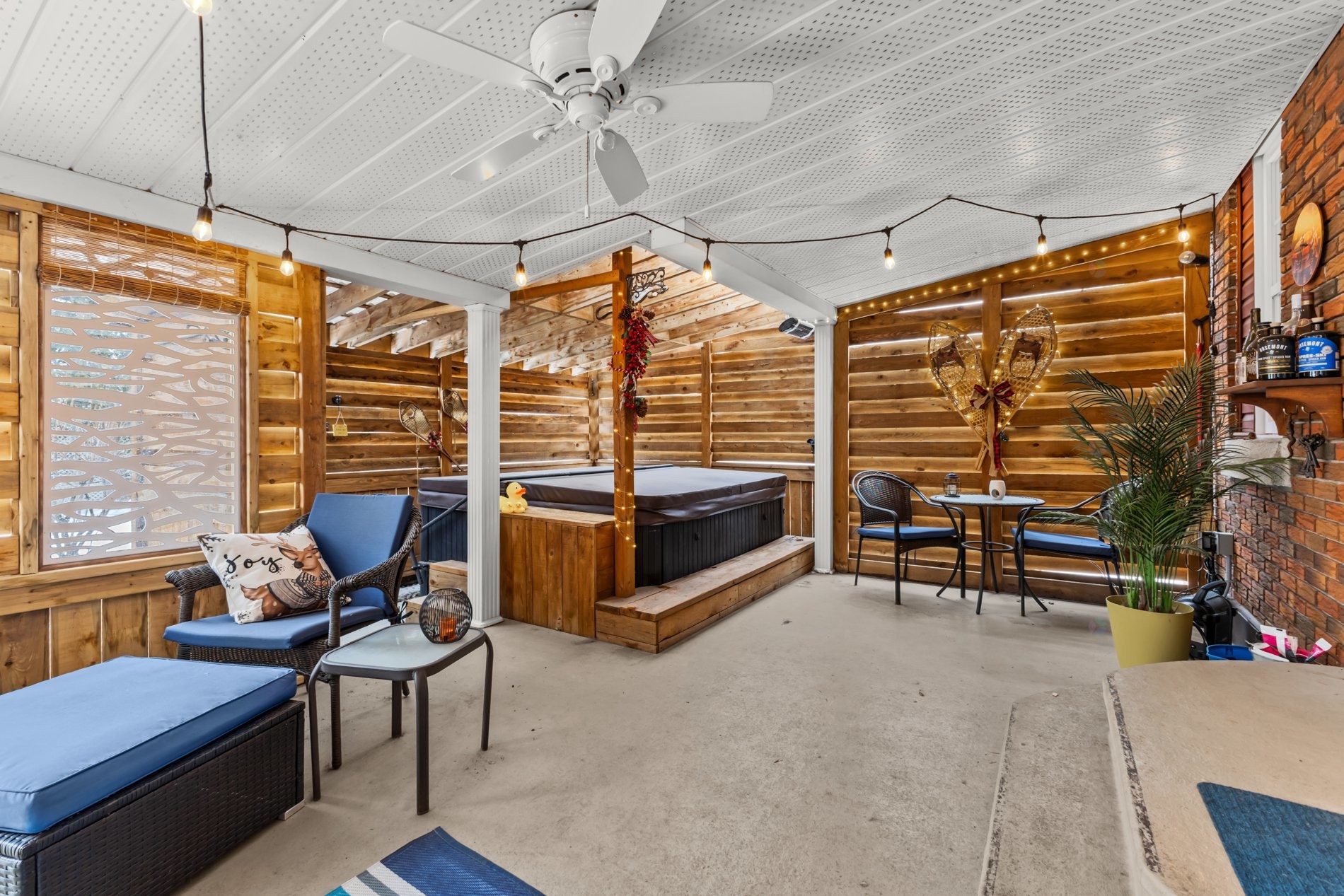 









358


Rue Frontenac

,
Saint-Jean-sur-Richelieu,




QC
J3B3A1

