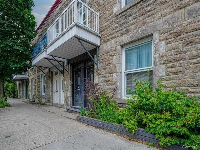 









4393


Rue Rivard

,
Montréal (Le Plateau-Mont-Royal),




QC
H2J2N1

