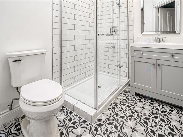 









4393


Rue Rivard

,
Montréal (Le Plateau-Mont-Royal),




QC
H2J2N1

