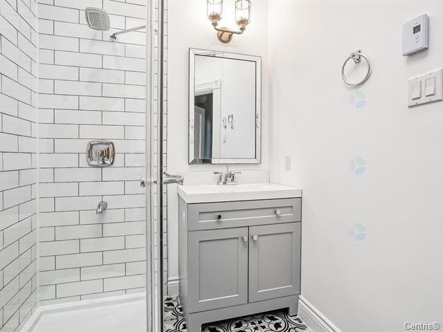 









4393


Rue Rivard

,
Montréal (Le Plateau-Mont-Royal),




QC
H2J2N1

