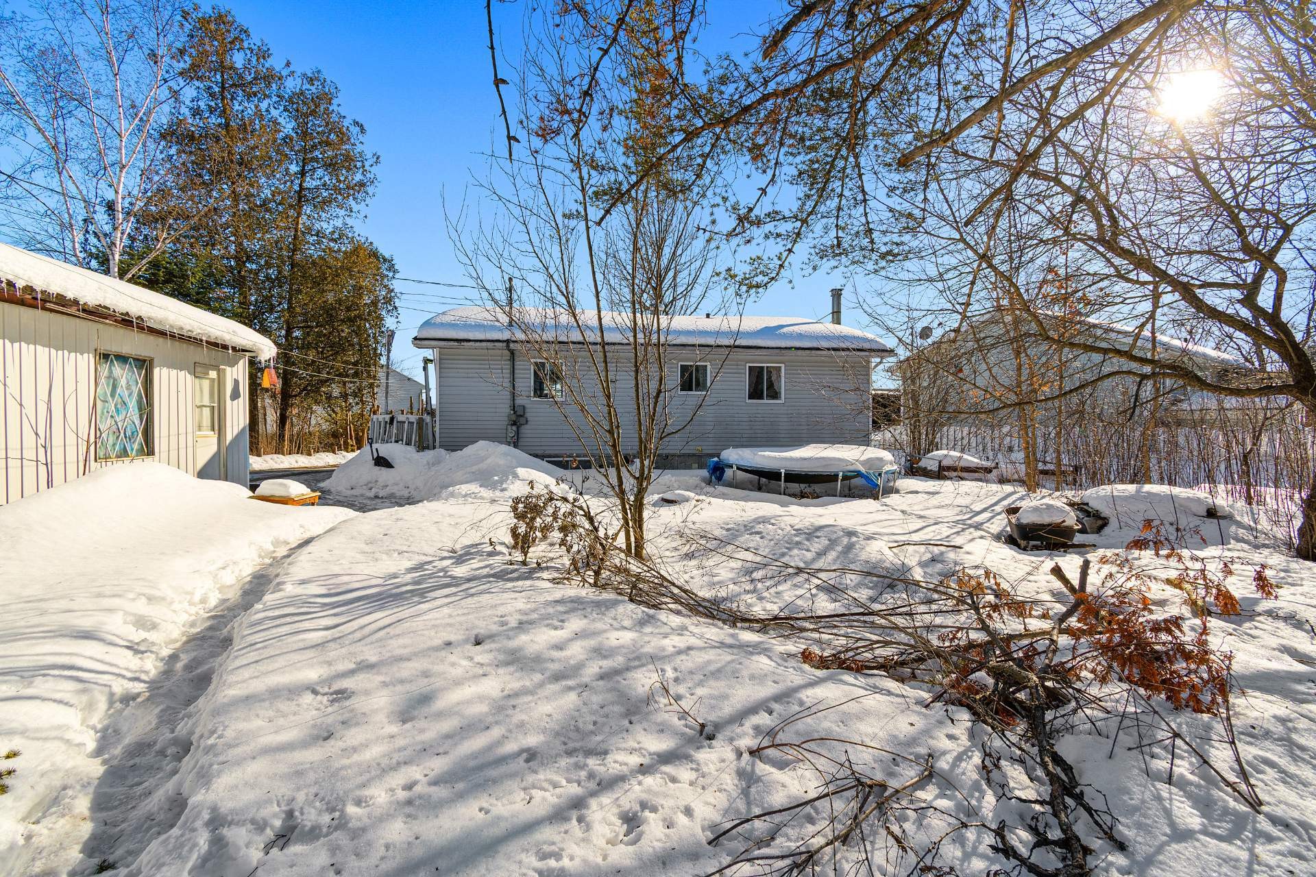 









29


Rue Raymond

,
Grenville,




QC
J0V1J0

