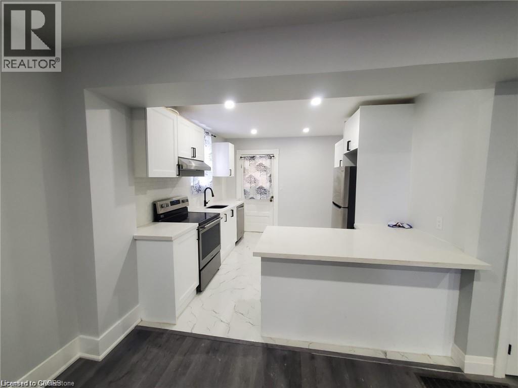 












94 BROOK Street

,
Simcoe,




Ontario
N3Y3G5

