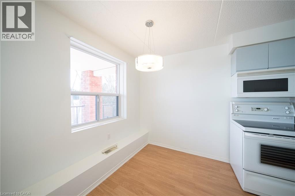 












17 MILL POND Court Unit# 301

,
Simcoe,




Ontario
N3Y5H9

