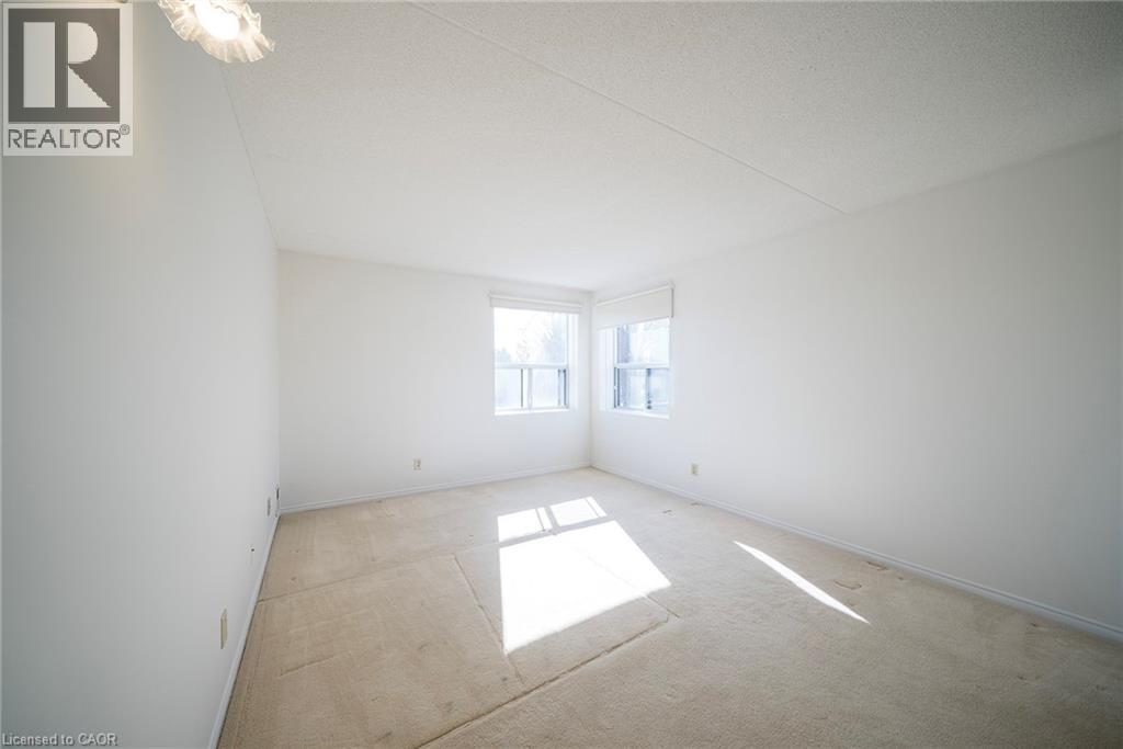 












17 MILL POND Court Unit# 301

,
Simcoe,




Ontario
N3Y5H9

