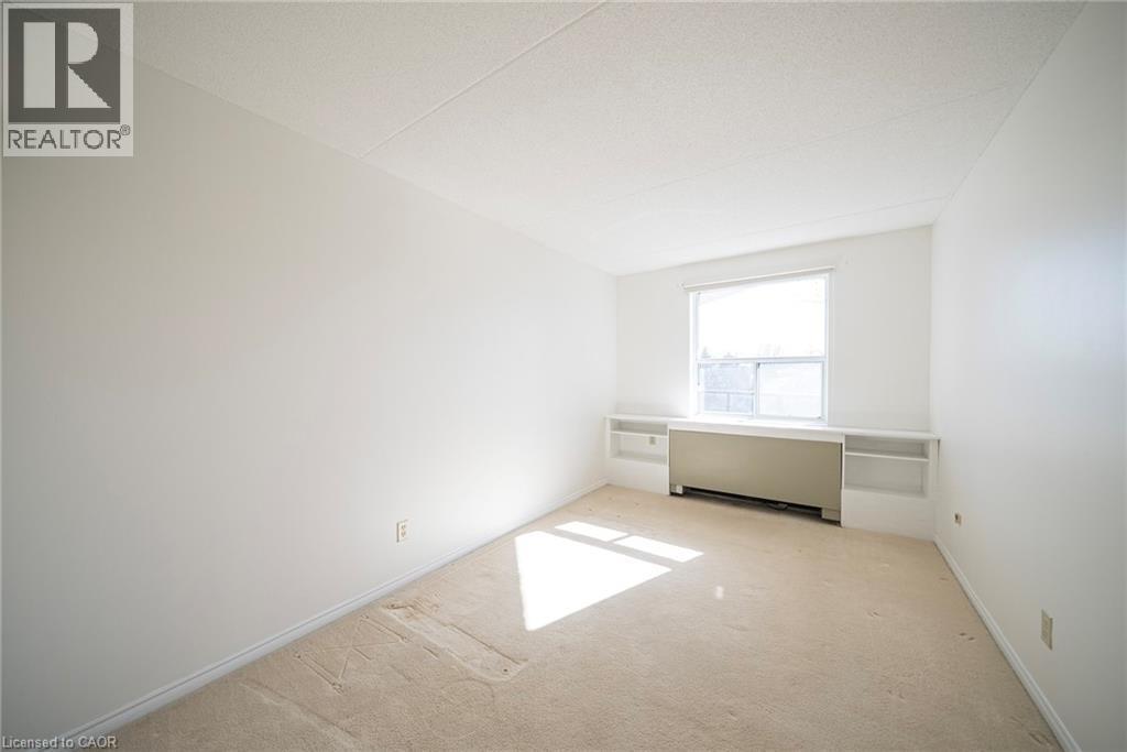 












17 MILL POND Court Unit# 301

,
Simcoe,




Ontario
N3Y5H9

