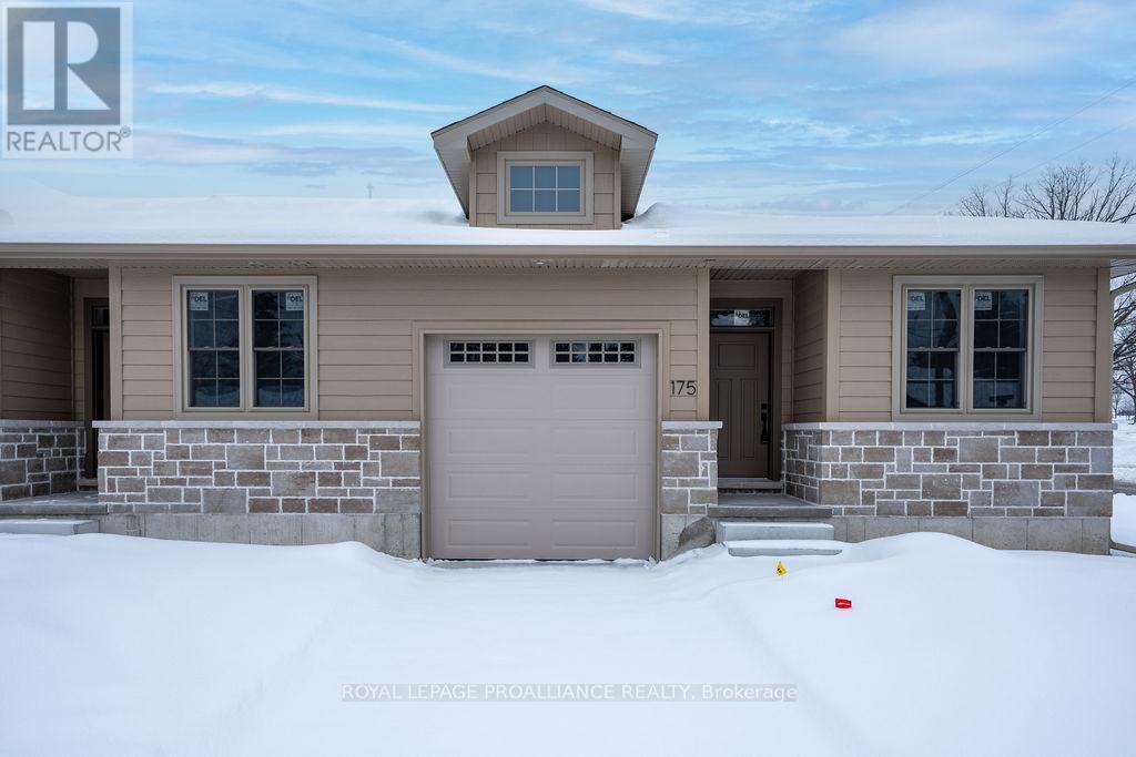 












175 POMEROY AVENUE

,
Tweed (Tweed (Village)),




Ontario
K0K3J0

