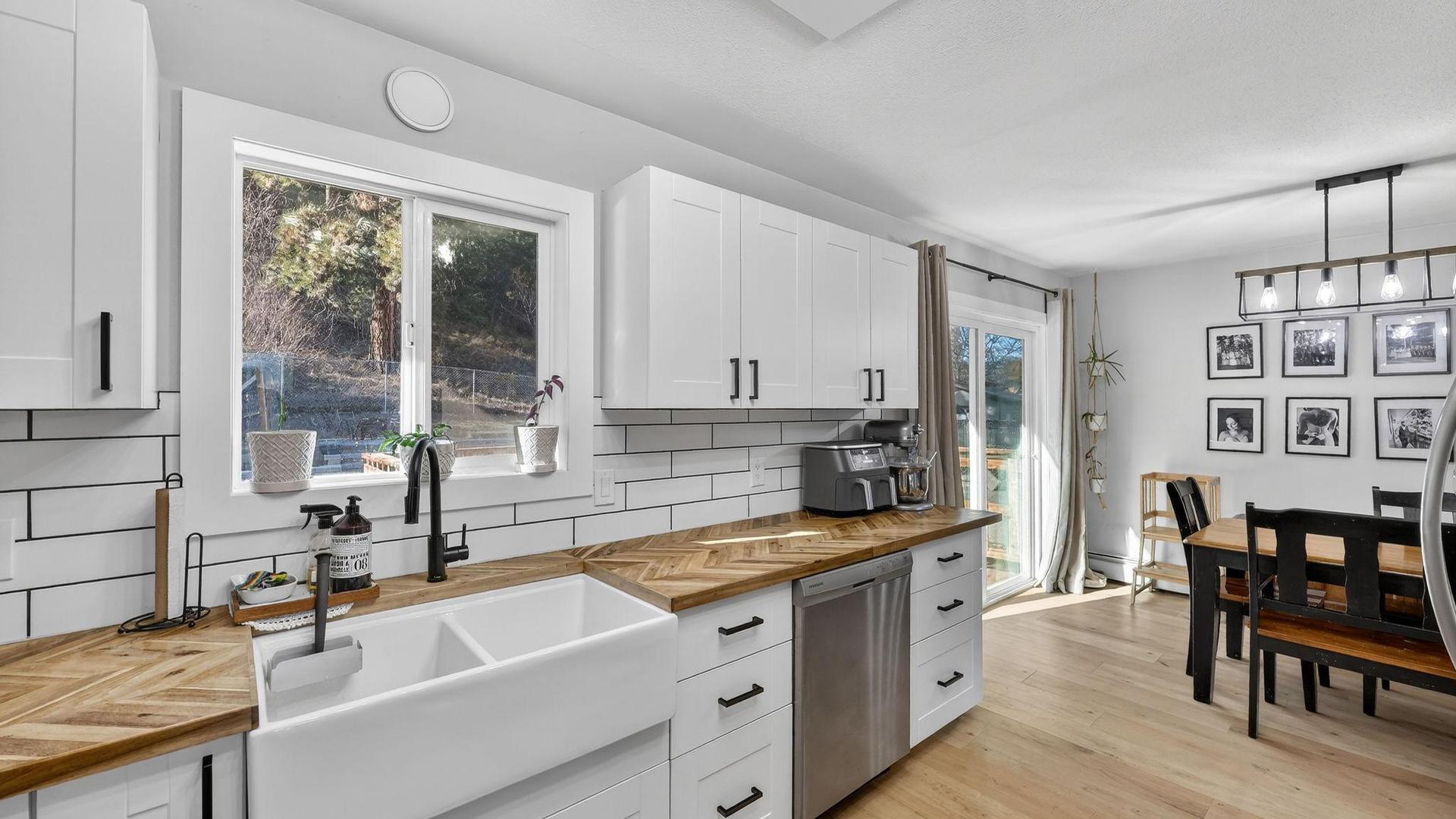 









7312


Fintry Delta

Road,
Kelowna,




BC
V1Z 3V2

