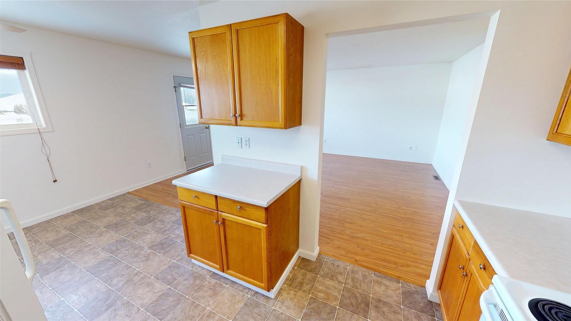 









2504


12th

Street, 4,
Cranbrook,




BC
V1C 6K7

